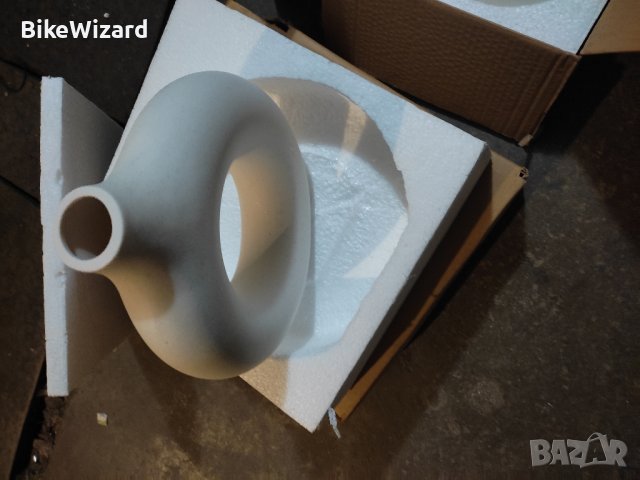 Комплект от две вази НОВИ, снимка 3 - Вази - 44199992