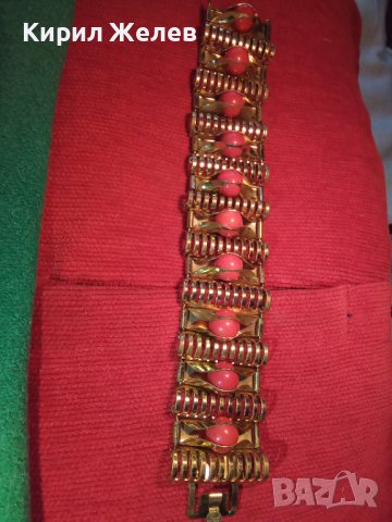ПОЗЛАТЕНА РЕТРО АРТ ВИНТИДЖ БРОНЗОВА ГРИВНА ЕФЕКТНА с ЧЕРВЕНИ КАМЪНИ 16902, снимка 17 - Антикварни и старинни предмети - 30691405