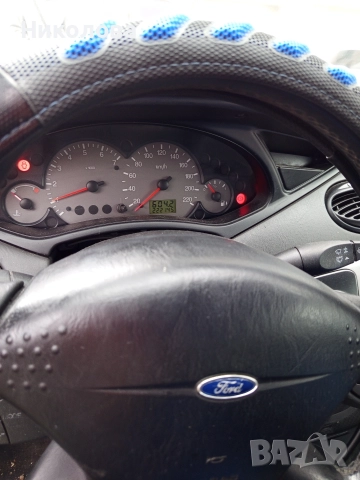 Форд фокус 1.6 бензин, снимка 7 - Автомобили и джипове - 52678448