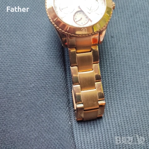 Дамски кварцов часовник Fossil, снимка 5 - Дамски - 50631182