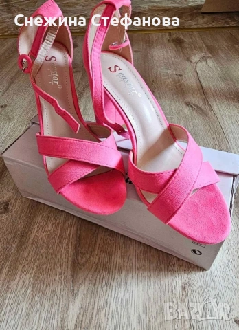 Сандали на ток