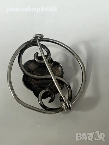 Винтидж сребърна брошка с корал , снимка 5 - Колиета, медальони, синджири - 49893859