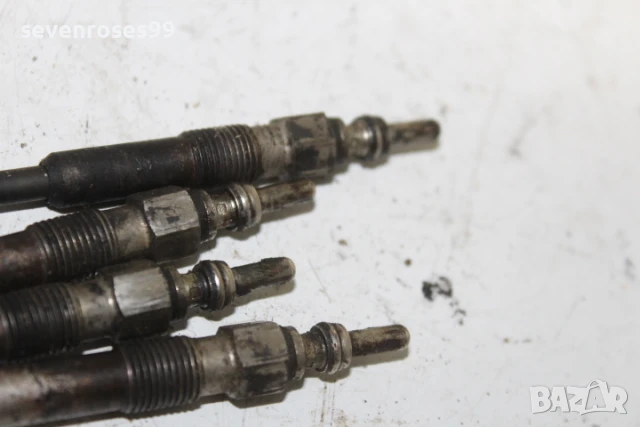 Подгревни свещи Denso 06B Фолксваген Голф 3 комби 1.9 tdi 90hp VW Golf 3 4броя комплект, снимка 2 - Части - 50855249
