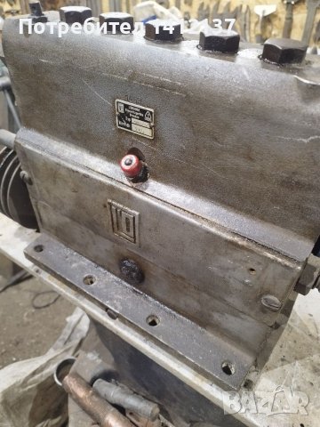 Продавам гориво нагнетателна помпа, снимка 3 - Други машини и части - 39634985