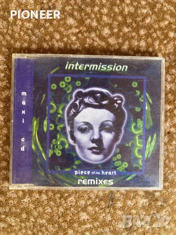 Intermission remixes, снимка 1