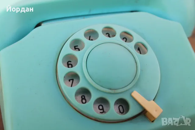 Стара детска играчка телефон  1982-ра година, снимка 2 - Колекции - 56297414