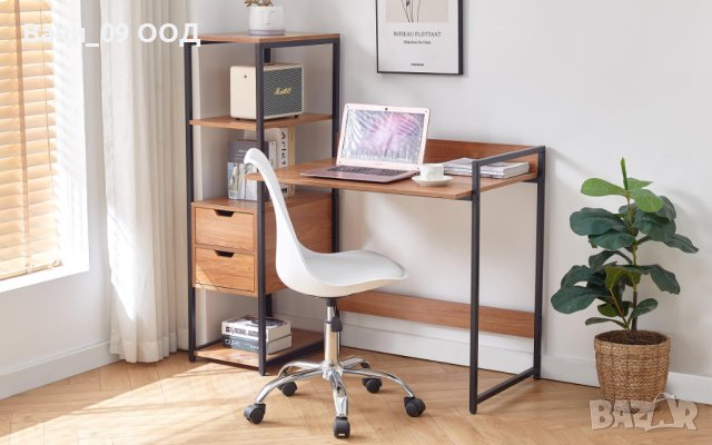 Бюро с етажерка