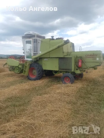 комбайн Клаас Компакт 30, снимка 4 - Селскостопанска техника - 56053790