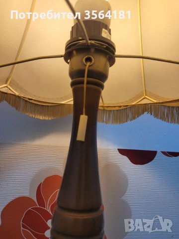  НАМАЛЕНА Настолна лампа с шапка от естествена кожа , снимка 9 - Настолни лампи - 39355658