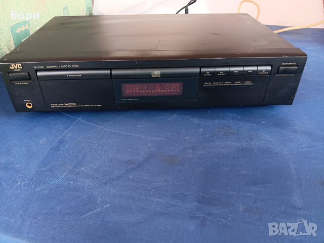 JVC XL - V 142 CD Player