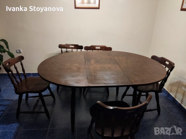 Продавам разтегателна трапезна кръгла маса естествено дърво масив с 6 стола, снимка 4 - Маси - 40844498