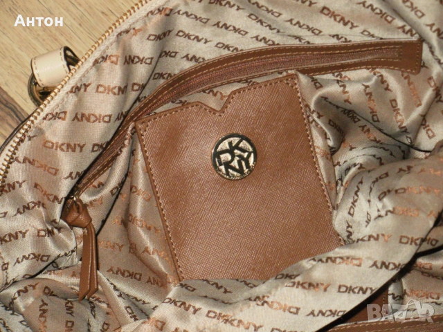 DKNY пудра дамска чанта естествена кожа , снимка 10 - Чанти - 53702889