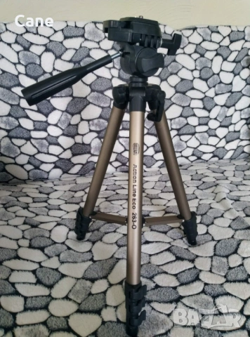 Немски статив за фотоапарат/камера Bilora ActionLine 263, снимка 3 - Чанти, стативи, аксесоари - 53858096