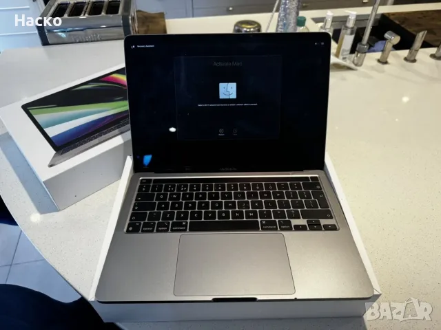 Apple MacBook Pro 13" A2338 M1 16gb ddr4 256gb със забележки