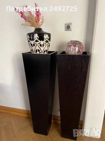 Постамент стойка 2 бр за цветя ваза или др