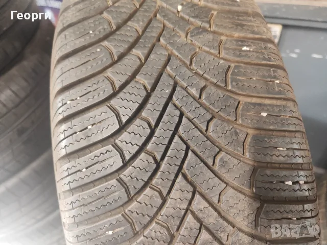 2бр.зимни гуми 215/60/17 Bridgestone