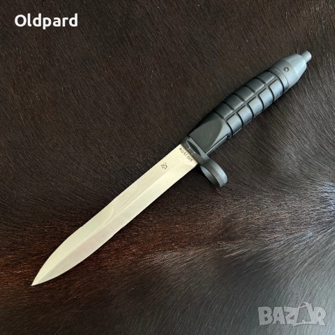 Оригинален шведски щик, модел 1965 г.