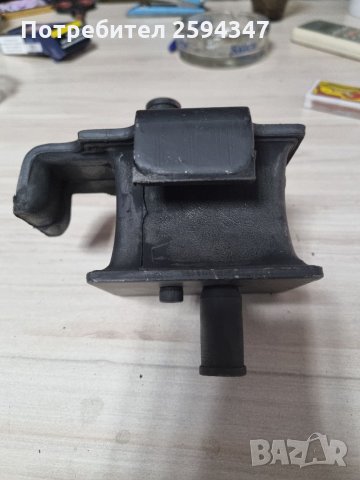 HYUNDAI E COUNTY 2004-2014г ТАМПОН ДВИГАТЕЛ ПРЕДЕН ДЕСЕН 