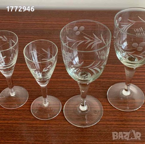 Кристални гравирани чаши на столче, снимка 10 - Чаши - 37487263
