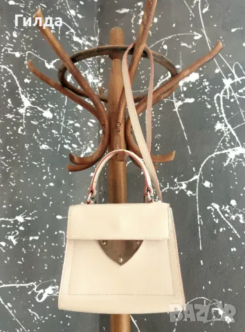 оригинална Coccinelle чанта естествена кожа налична