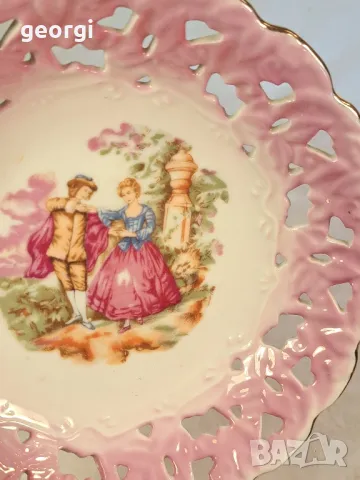 ажурна порцеланова чиния Ромео и Жулиета розов порцелан 23/1, снимка 3 - Чинии - 49302702