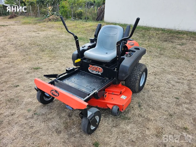 ТРАКТОРНА КОСАЧКА 18.КОНЯ BRIGGS&STRATTON/ НУЛЕВ ГРАДУС НА ЗАВИВАНЕ. КАТО НОВА , снимка 2 - Градинска техника - 56034485