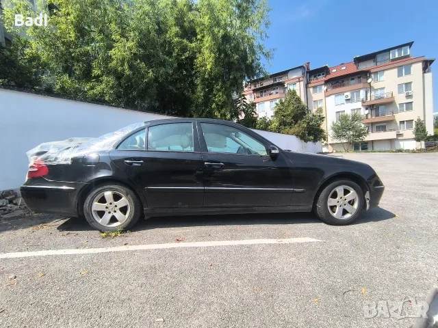 Mercedes-Benz E 200 Kompressor W211, снимка 3 - Автомобили и джипове - 56363822