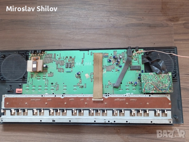 Синтезатор за части, снимка 2 - Синтезатори - 52954535