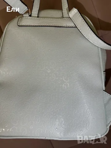⭐️Guess раница уникално красив цвят⭐️, снимка 4 - Раници - 46918679