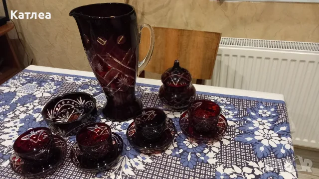 Кристален сервиз червен кристал 