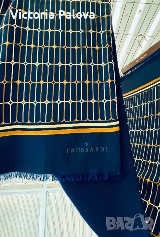 TRUSSARDI - ексклузивен двулицев шал коприна и вълна Италия, снимка 2 - Шалове - 53215322