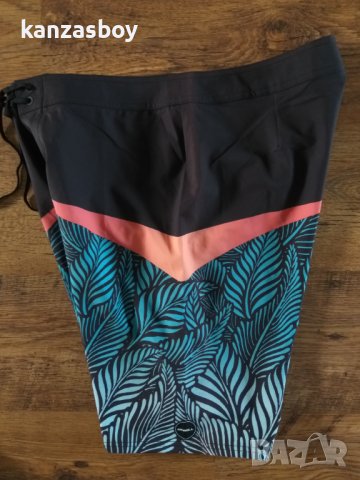 O'Neill - Hyperfreak Swimsuit - страхотни мъжки панталони размери КАТО НОВИ ХС,С,М,Л , снимка 9 - Къси панталони - 41867982