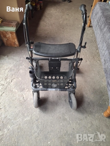 Помощна количка , снимка 3 - Инвалидни колички - 51856560