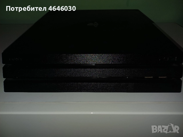 пс4 , про с 2 джойстика, снимка 2 - Геймърски - 52485737