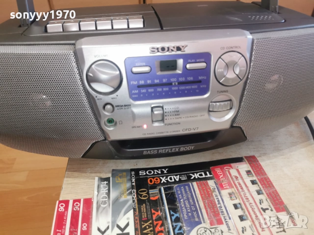 SONY CFD-V7 CD DECK RADIO 0803261921LCHERY1, снимка 4 - Радиокасетофони, транзистори - 53758246