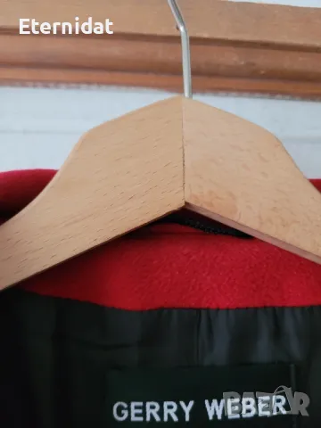 Червено палто GERRY WEBER , снимка 4 - Палта, манта - 49003646