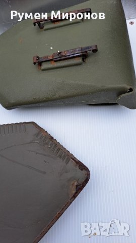 Продавам стара Датска военна сгъваема лопата., снимка 2 - Антикварни и старинни предмети - 42194036