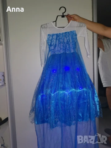 светеща рокля на Елза 100,110,120,130 , снимка 10 - Детски рокли и поли - 51363088