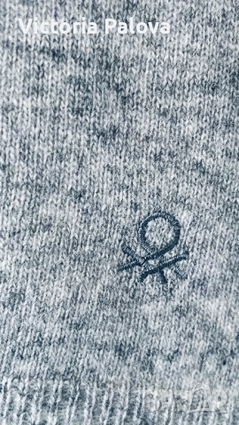 Топъл пуловер BENETTON 100% чиста virgin wool , снимка 5 - Блузи с дълъг ръкав и пуловери - 52477569