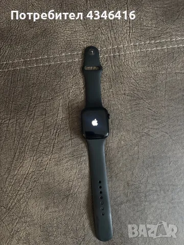 Apple Watch SE 44mm, снимка 2 - Смарт часовници - 48530664