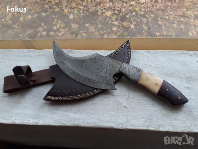 Страхотен нож брадва сатър дамаска стомана нов кожена кания