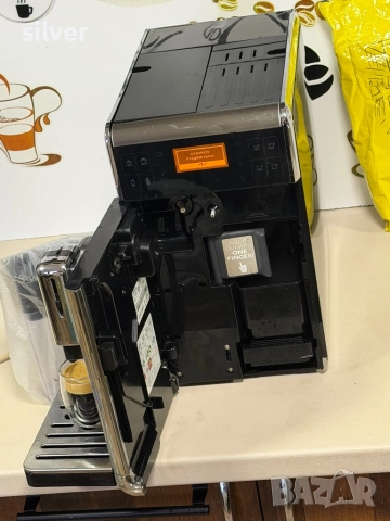 Кафемашина кафе автомат Saeco GranBarista с гаранция, снимка 9 - Кафемашини - 52487640