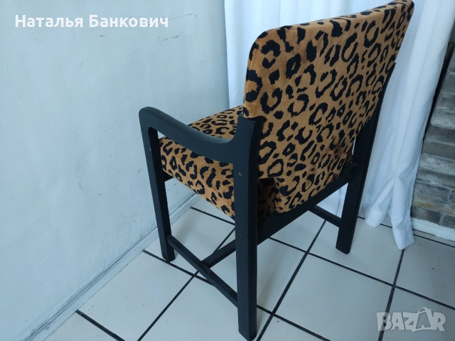 Оригинален дизайнерски стол с кадифена тапицерия, снимка 2 - Столове - 53782805