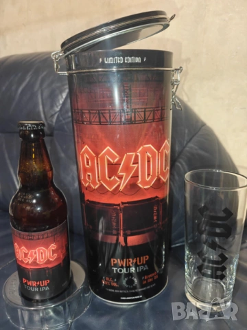 AC/DC PWR UP Tour IPA Metal Box, снимка 5 - Китари - 53378683