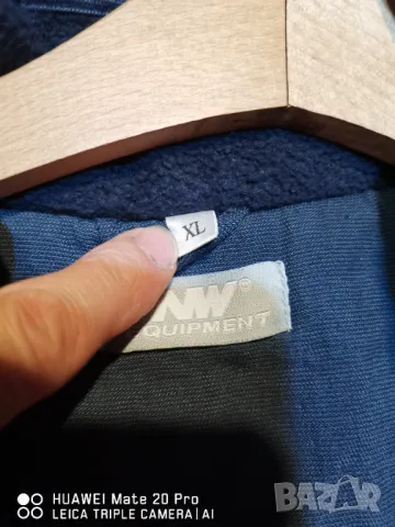 Търистическо яке NW. Размер XL. , снимка 2 - Якета - 47919554