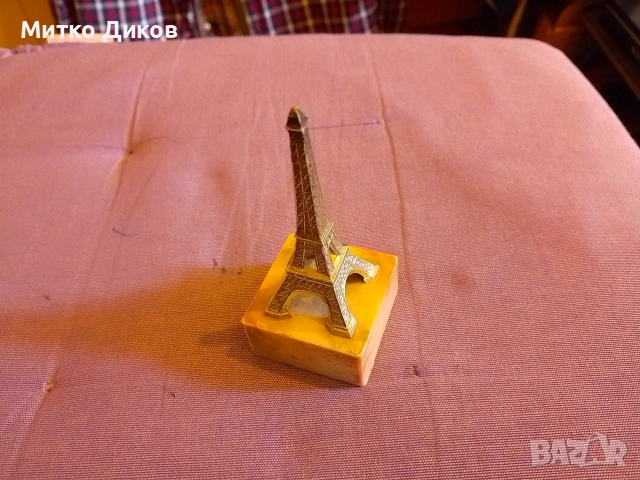 Статуетка Айфеловата кула Париж Н-100 мм и 46 х 46 мм, снимка 4 - Статуетки - 53565946