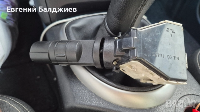 лост за светлини и мигачи Nissan Qashqai , снимка 3 - Части - 52621232