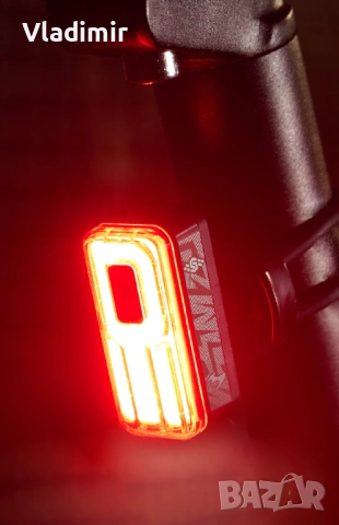 Заден стоп Moon Helix Lite Extra Quality, снимка 5 - Аксесоари за велосипеди - 53666357