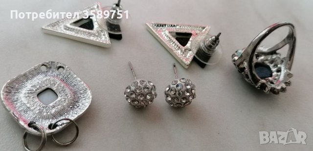 Обеци, пръстен и висулка , снимка 3 - Бижутерийни комплекти - 39478685