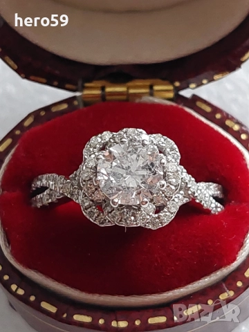 Прекрасен дамски златен пръстен с 1 карат брилянт плюс 74 брилянта тегло 0.5 карата,сертификат 